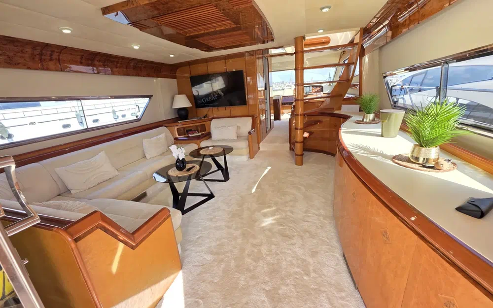 slider 8 Astondoa 70