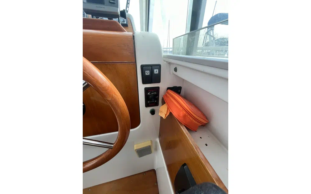 slider 15 Beneteau Antares 7.60