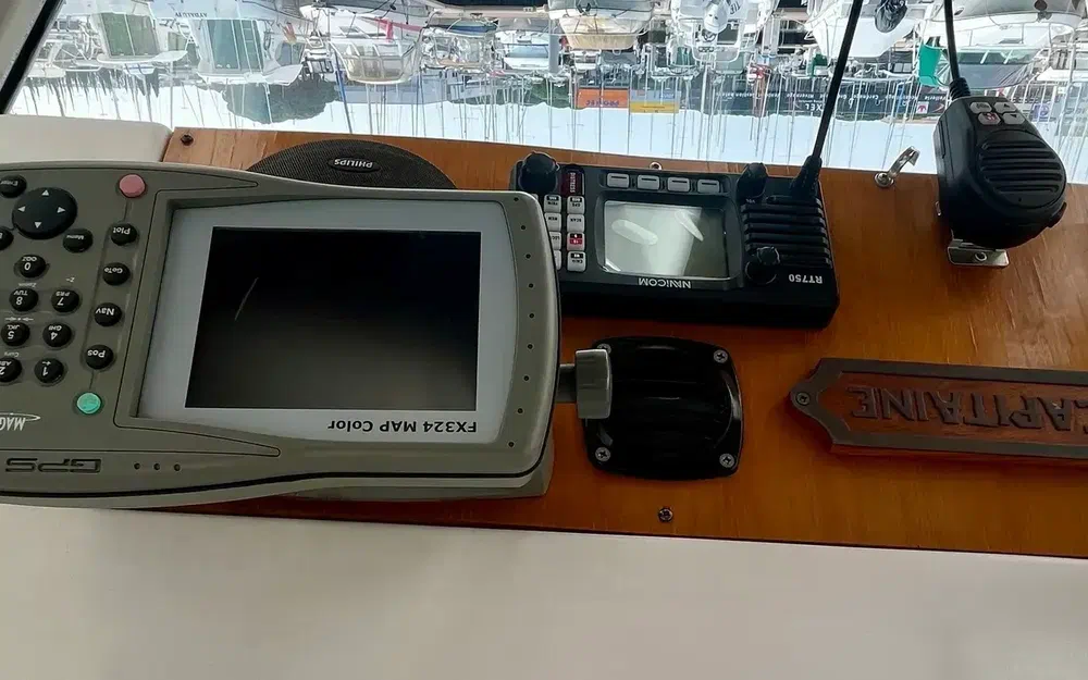 slider 20 Beneteau Antares 7.60