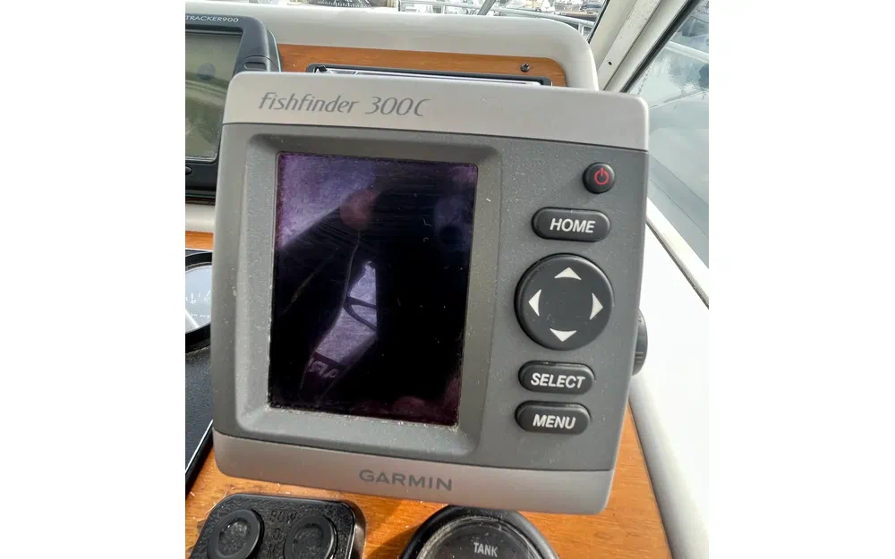 slider 21 Beneteau Antares 7.60