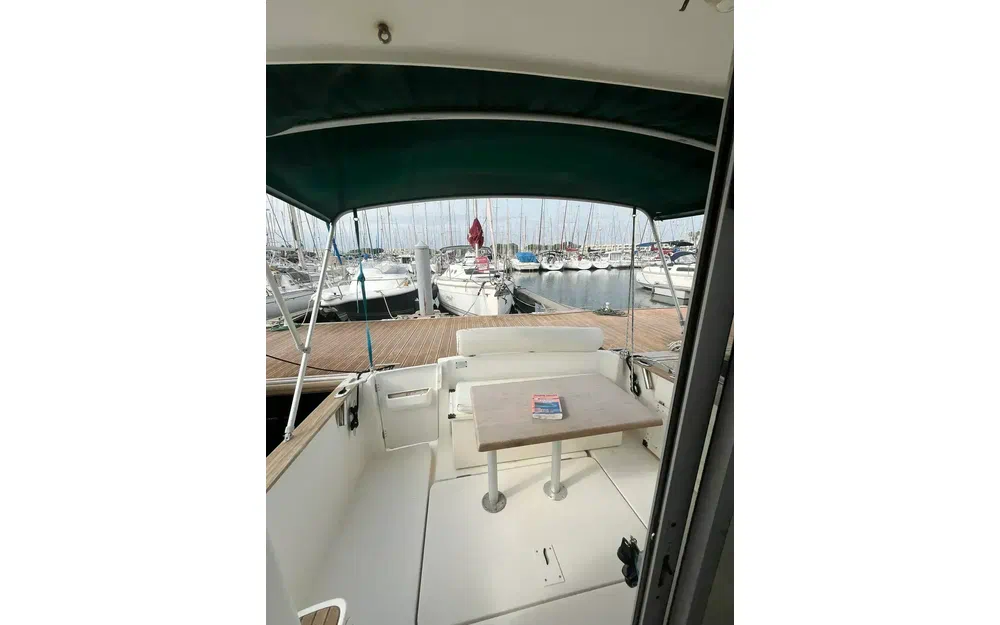 slider 35 Beneteau Antares 7.60