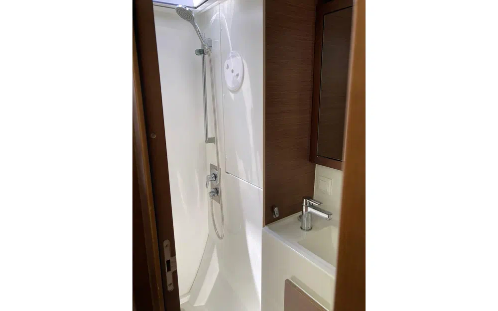 slider 25 Lagoon 40