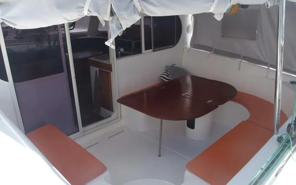 slider 6 Nautitech 40