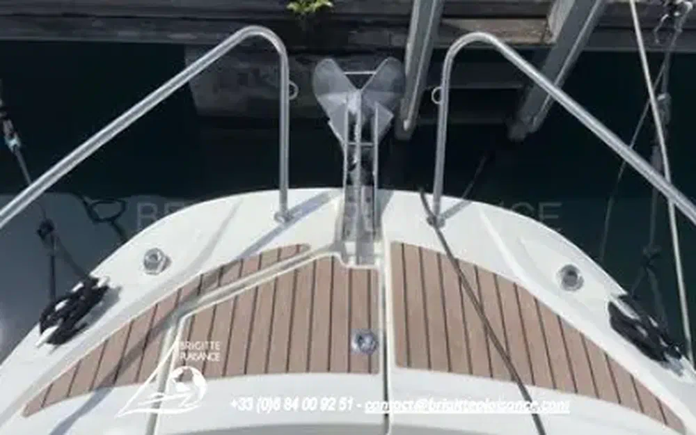 slider 12 Jeanneau CAP CAMARAT 7.5 WA SERIE 3