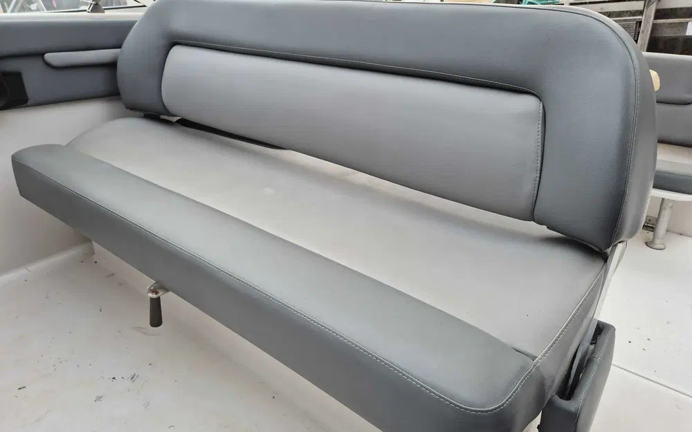 slider 11 Four Winns Vista 238