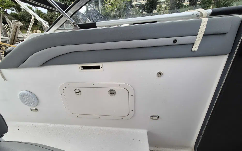 slider 14 Four Winns Vista 238