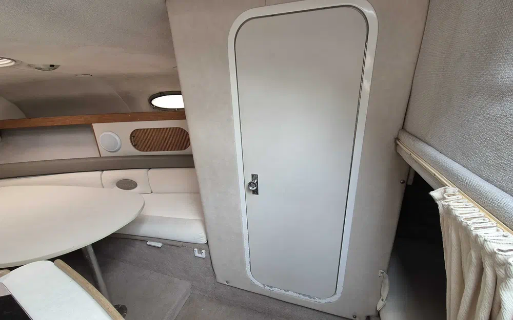 slider 4 Four Winns Vista 238