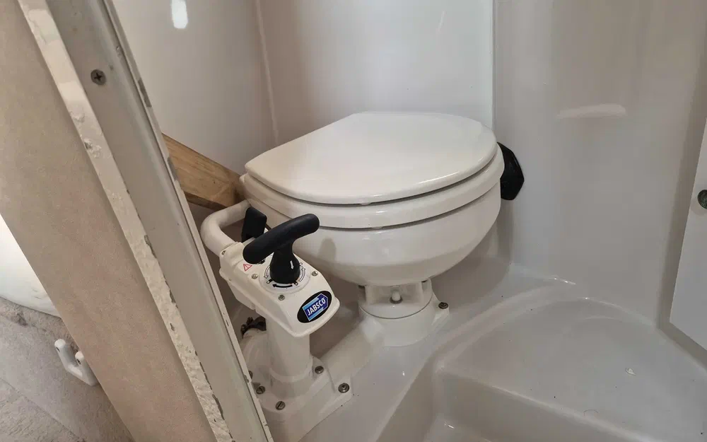 slider 7 Four Winns Vista 238