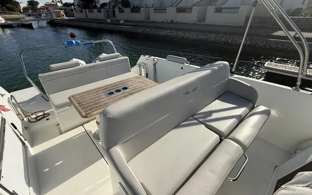 slider 2 Beneteau Flyer 9 Spacedeck