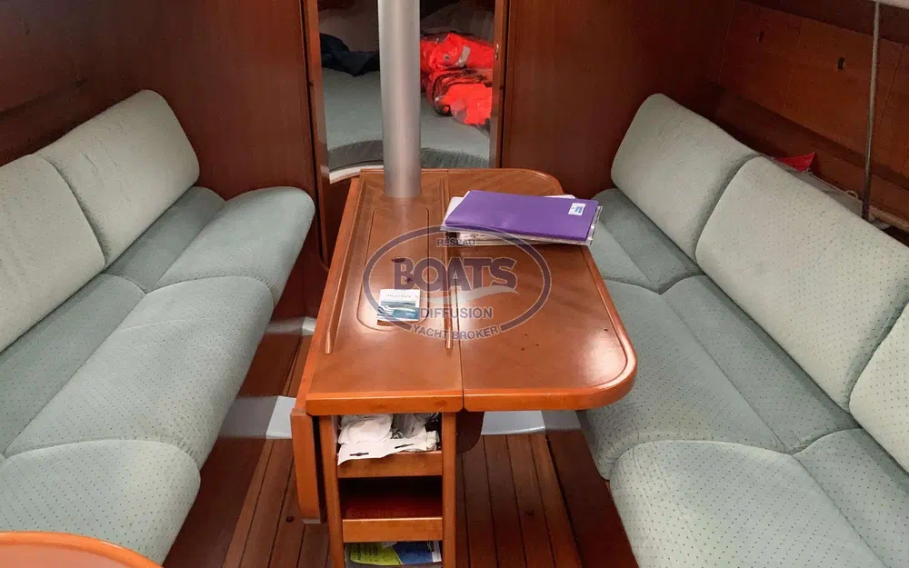 slider 10 Beneteau Oceanis 300