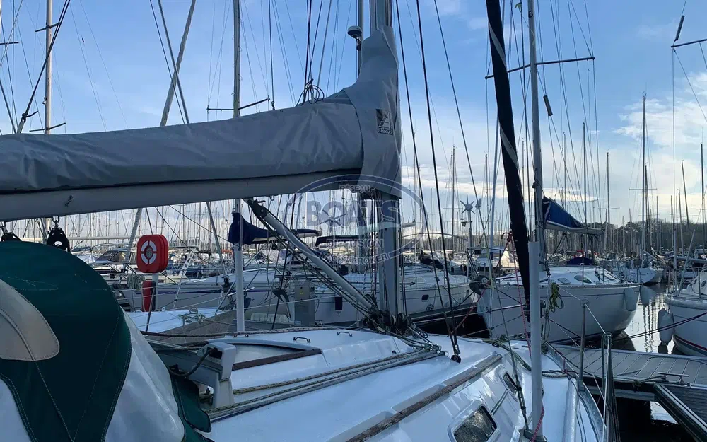 slider 5 Beneteau Oceanis 300