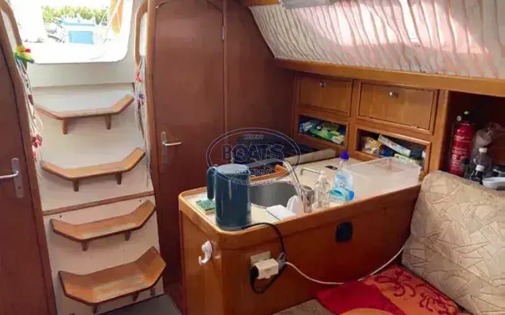 slider 10 Jeanneau Sun Odyssey 31