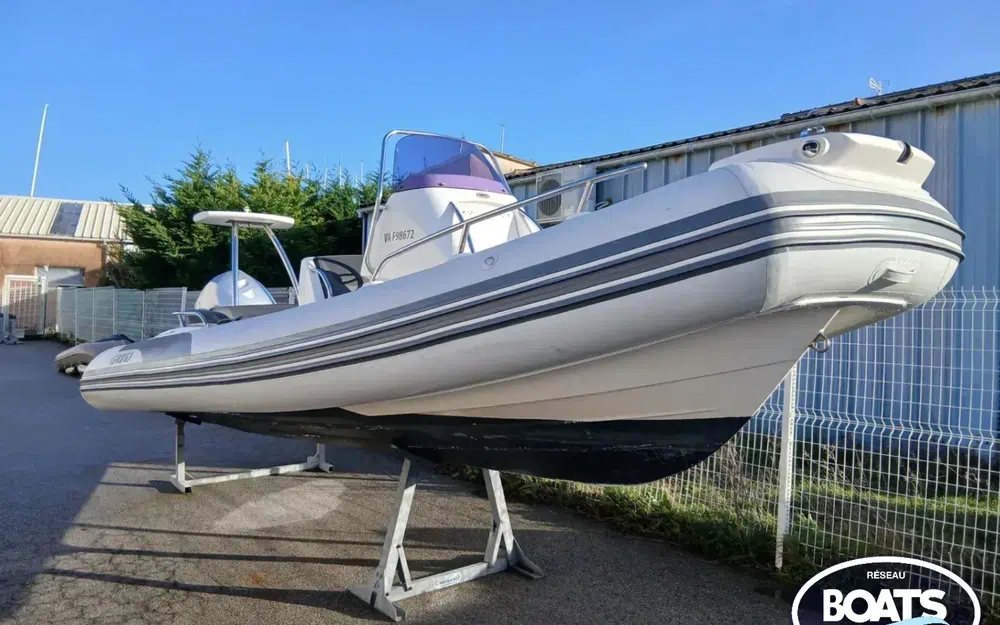 slider 0 Grand Golden Line G650