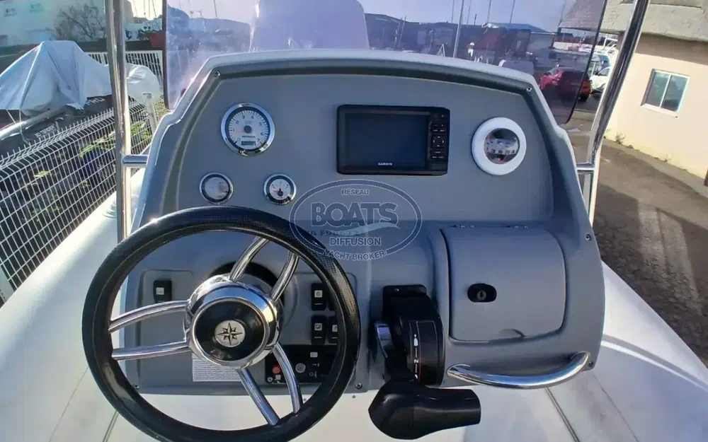 slider 2 Grand Golden Line G650