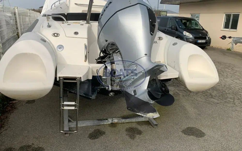 slider 6 Grand Golden Line G650