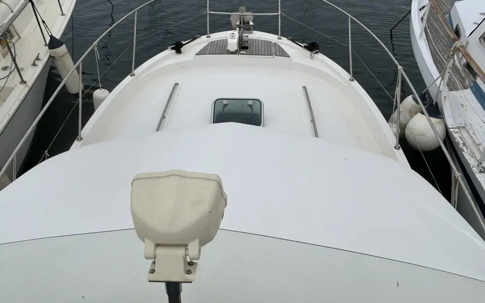 slider 9 Beneteau Antares 10.80