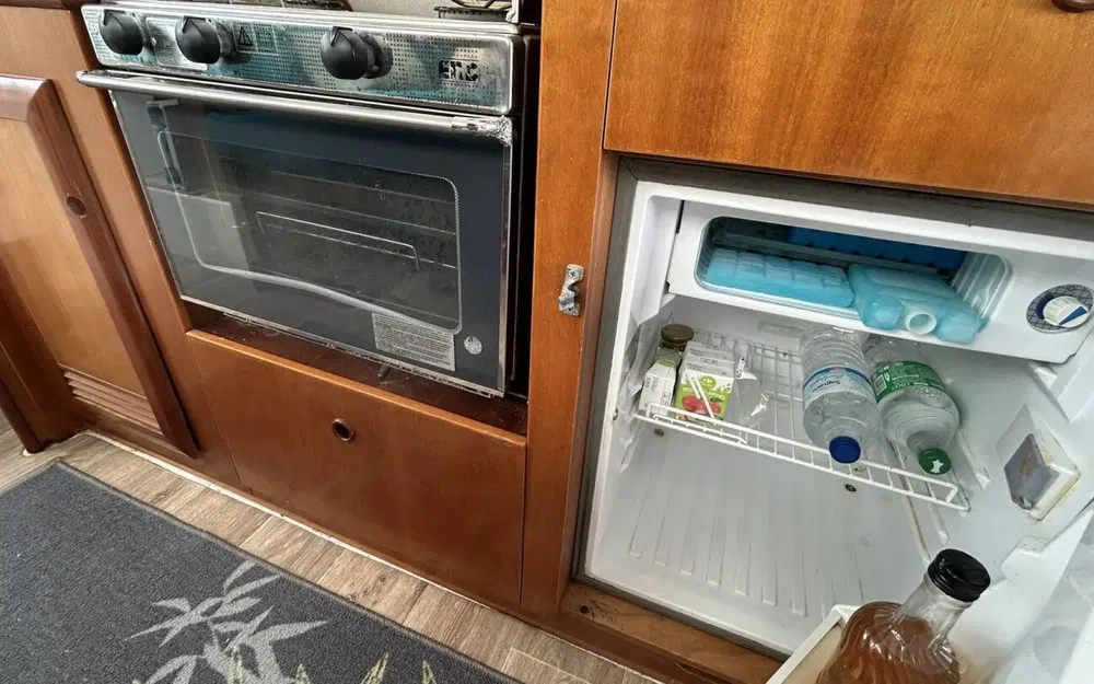 slider 11 Beneteau Antares 10.80