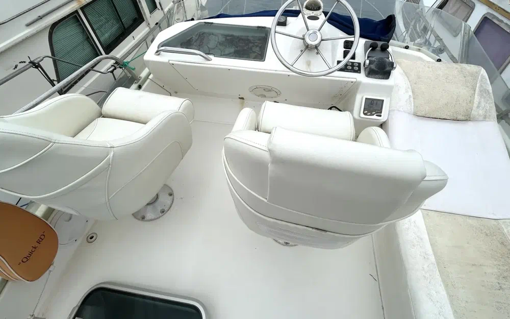 slider 1 Beneteau Antares 10.80