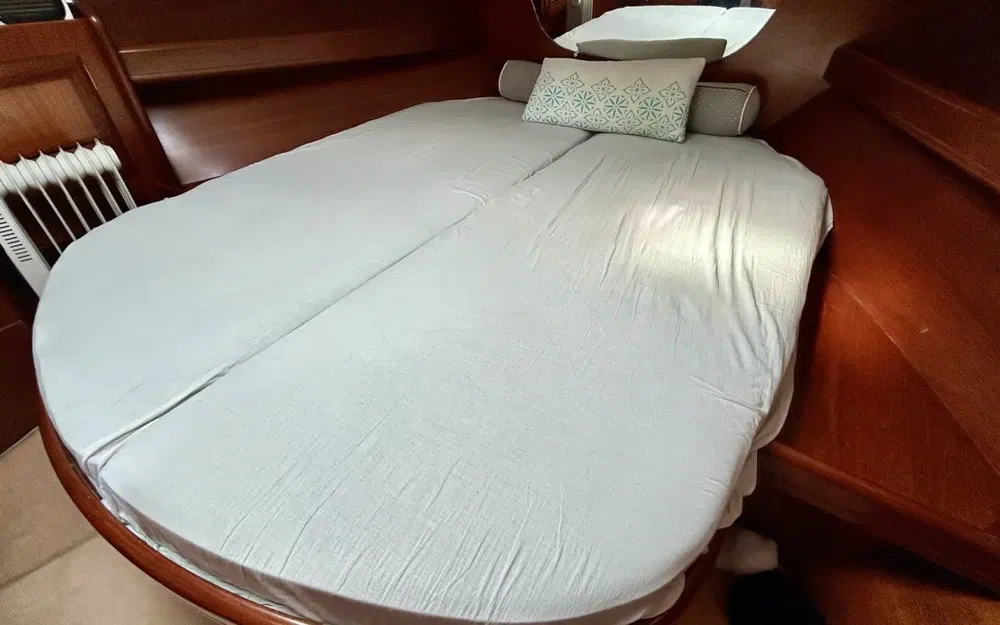 slider 4 Beneteau Antares 10.80