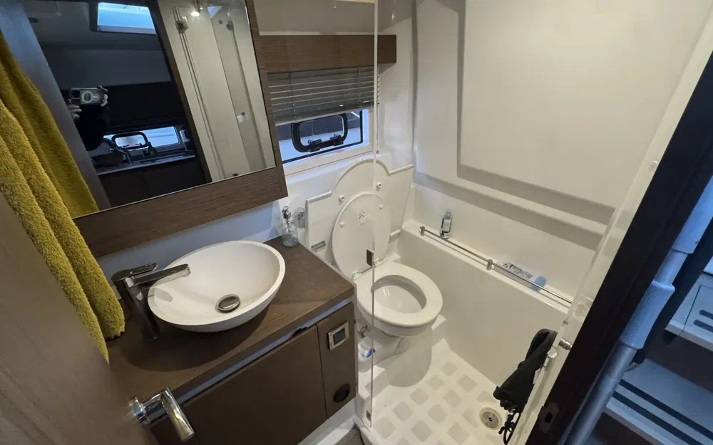 slider 14 Jeanneau Leader 36