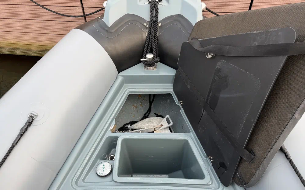 slider 5 Zodiac Pro Open 650