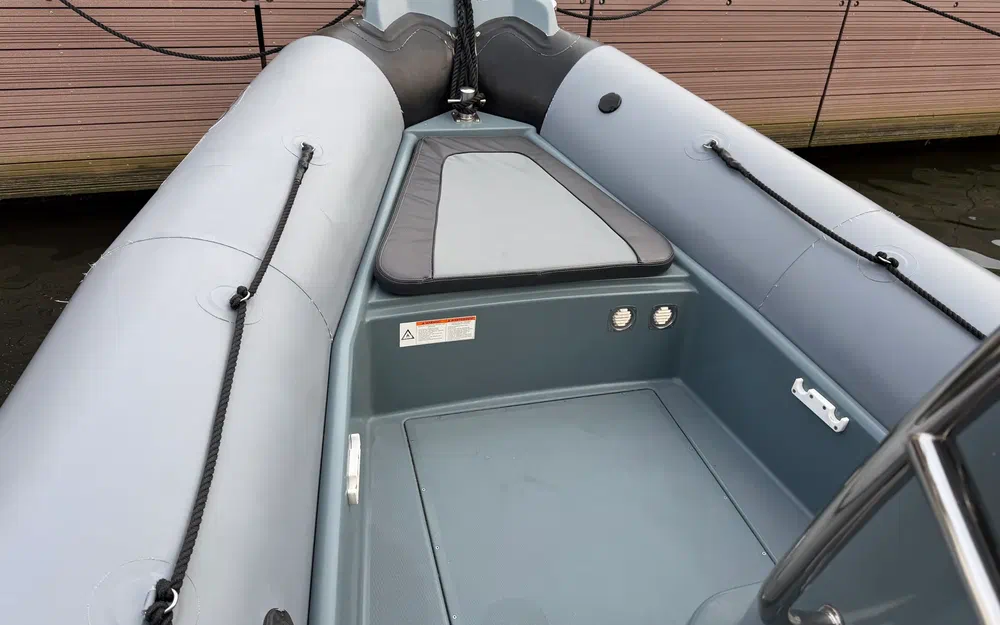 slider 4 Zodiac Pro Open 650