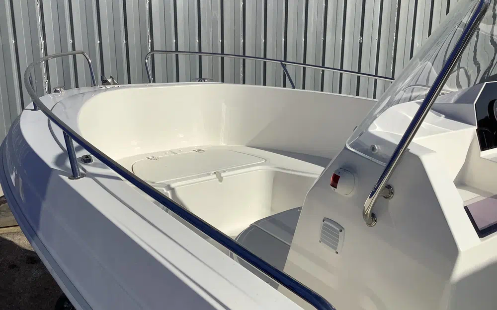 slider 3 Pacific Craft 545 Open