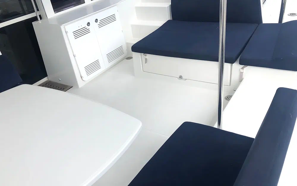 slider 14 Lagoon 450