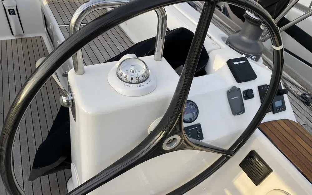 slider 17 Dufour 460 Grand Large