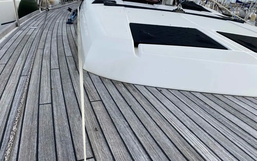 slider 13 Dufour 460 Grand Large