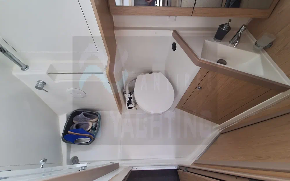slider 16 Beneteau Oceanis 45