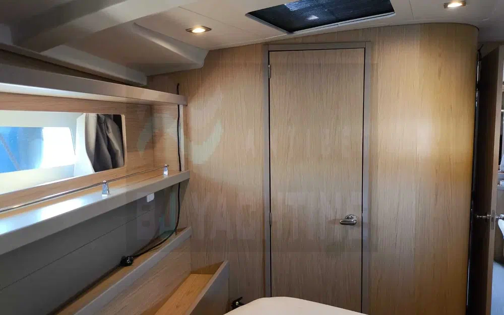 slider 21 Beneteau Oceanis 45