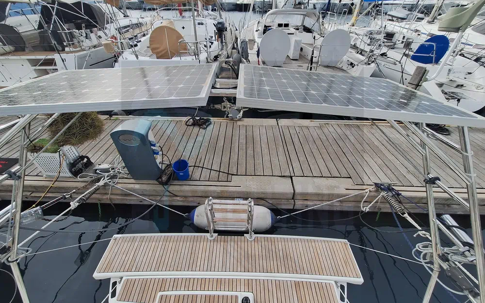 slider 2 Beneteau Oceanis 45