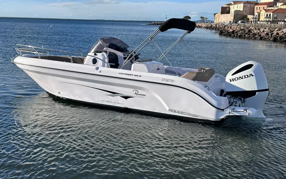 slider 1 Ranieri Voyager 23 S