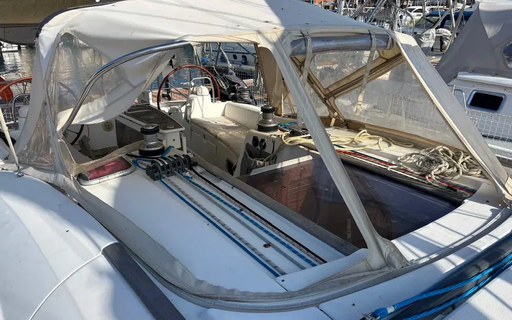 slider 8 Beneteau Oceanis 50