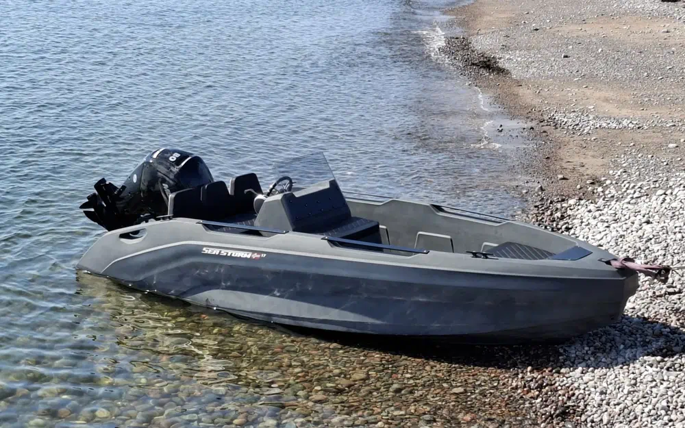 slider 19 Seastorm 17