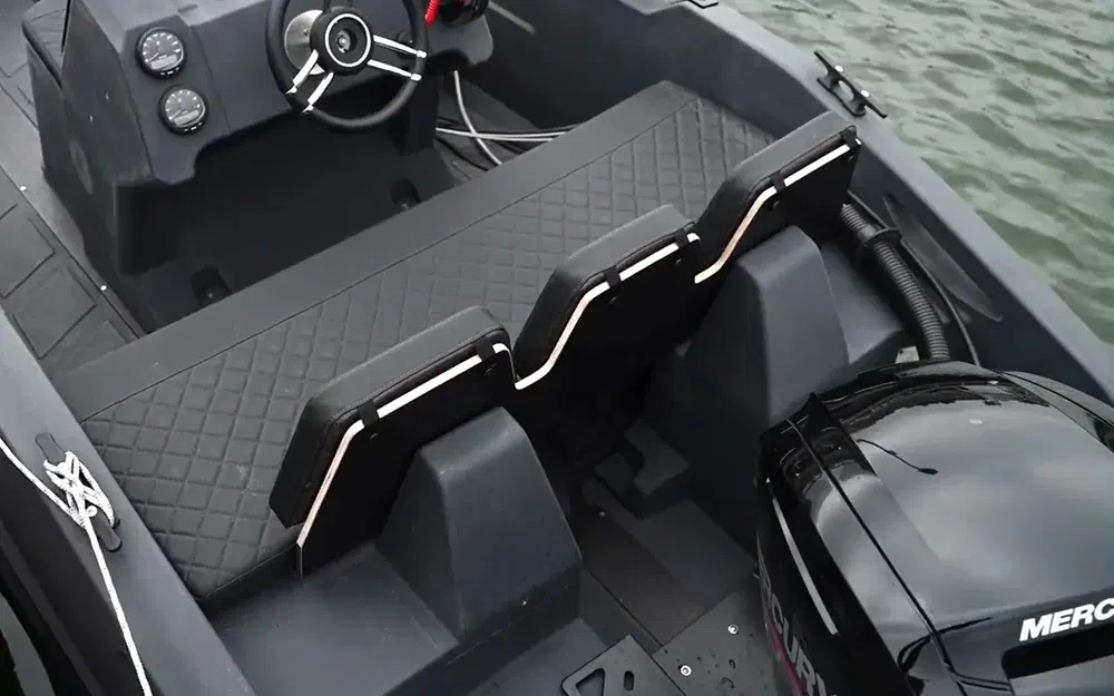 slider 21 Seastorm 17