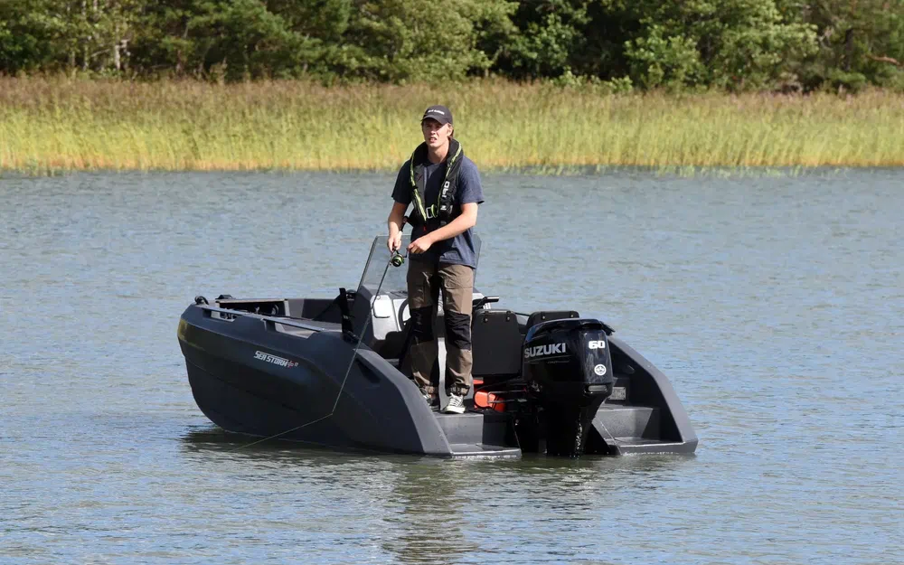 slider 26 Seastorm 17