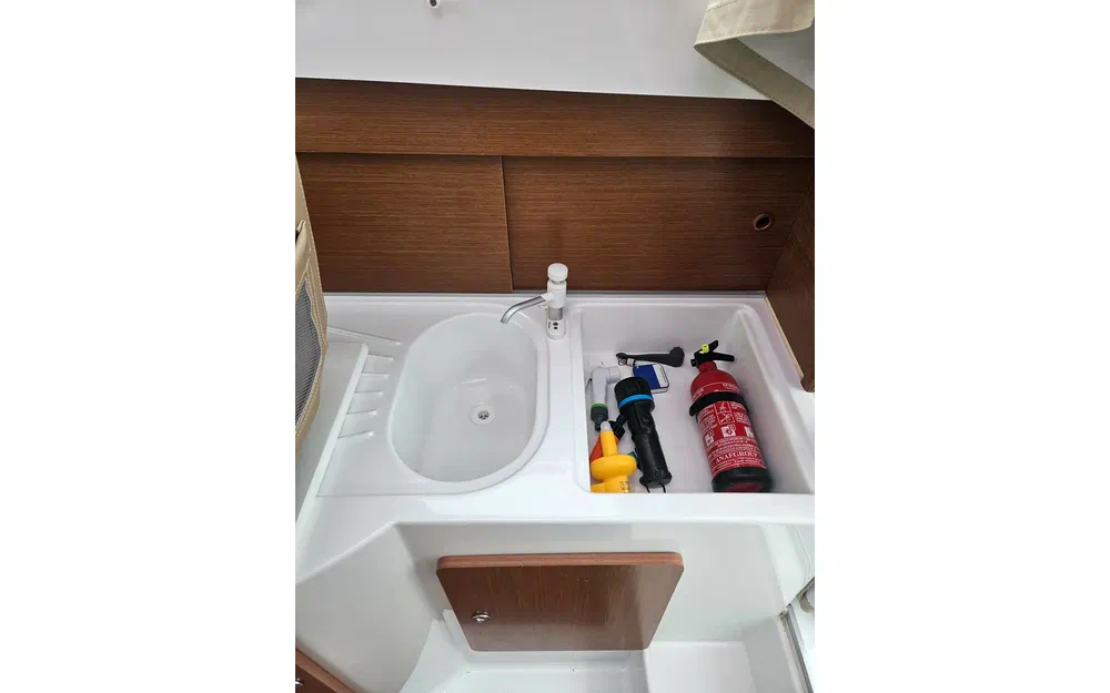 slider 10 Jeanneau Merry Fisher 645