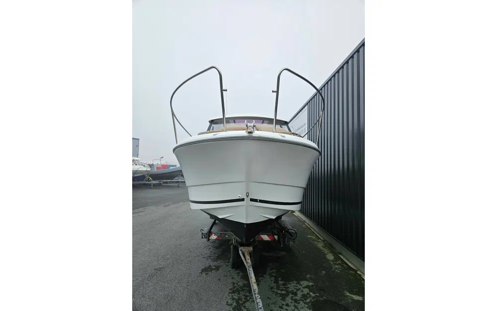 slider 14 Jeanneau Merry Fisher 645