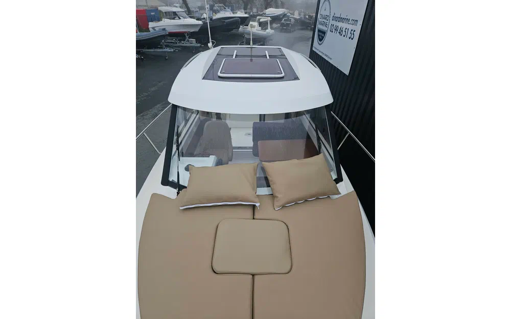 slider 19 Jeanneau Merry Fisher 645