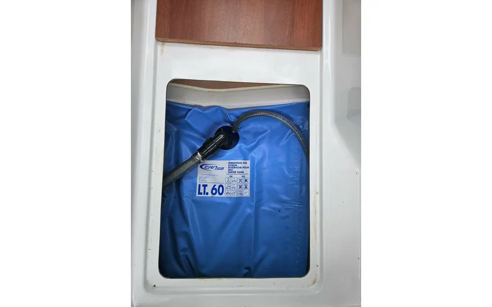 slider 9 Jeanneau Merry Fisher 645