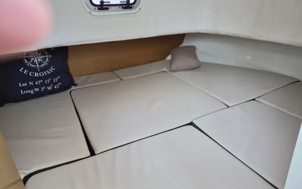 slider 2 Beneteau Barracuda 7 S2