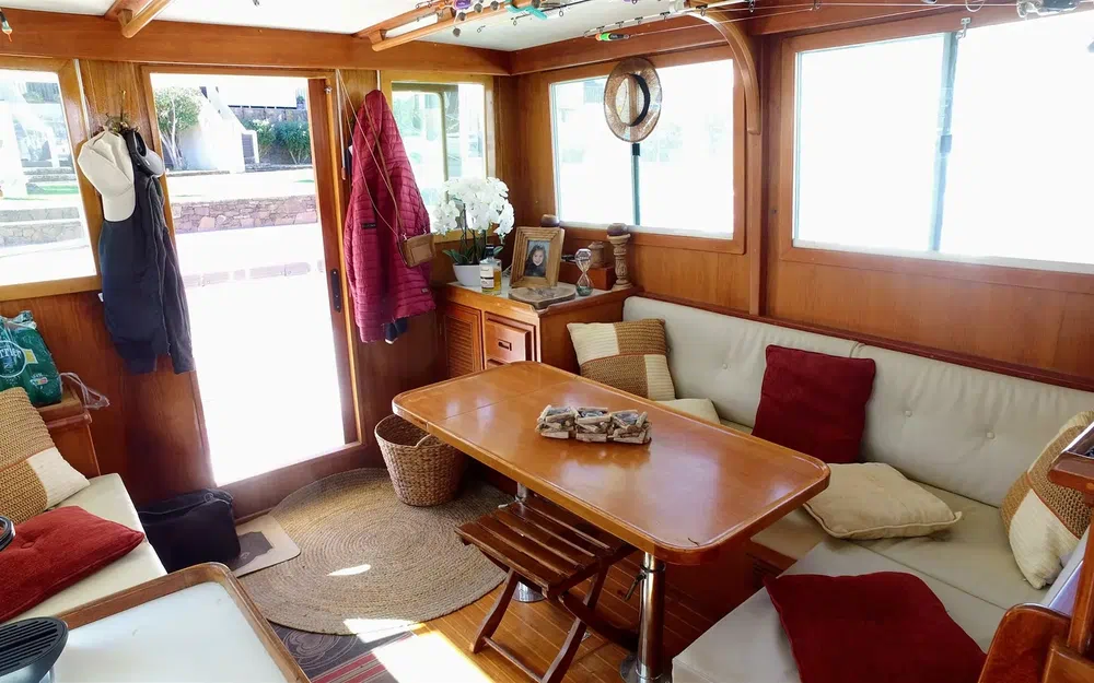 slider 11 Ningbo Fuhai Boat Build FU-AI Trawler 42