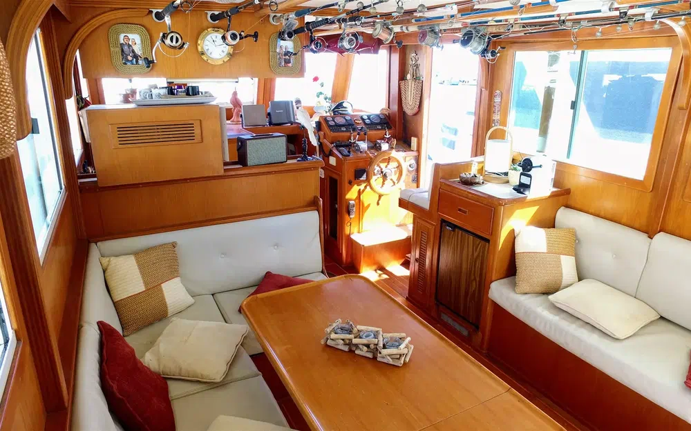 slider 13 Ningbo Fuhai Boat Build FU-AI Trawler 42