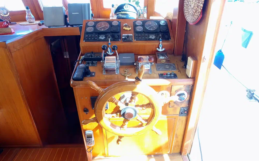 slider 14 Ningbo Fuhai Boat Build FU-AI Trawler 42