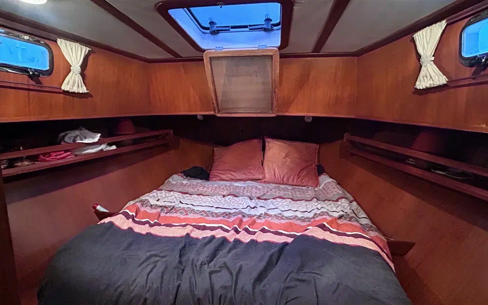 slider 21 Ningbo Fuhai Boat Build FU-AI Trawler 42