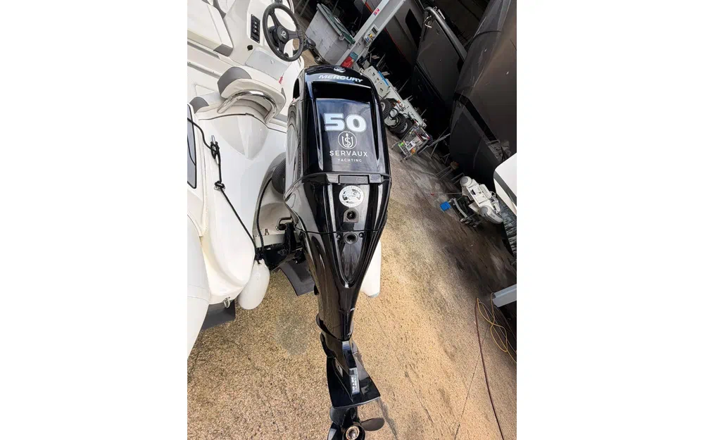 slider 2 Zodiac Yachtline 400 DL