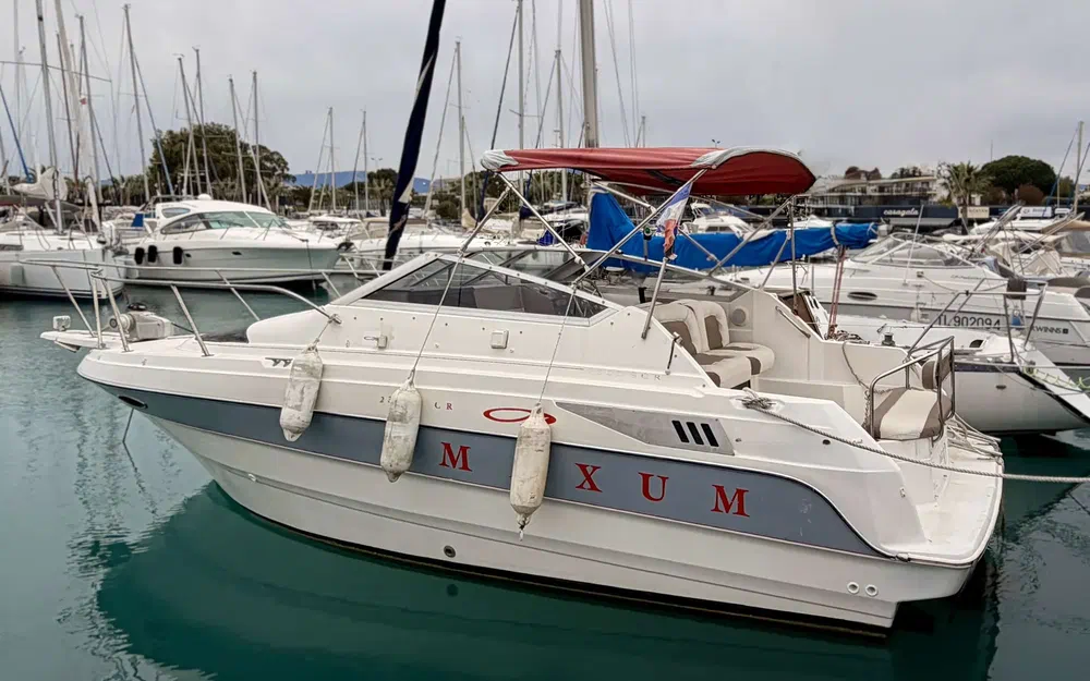 slider 7 Maxum 2355 SCR