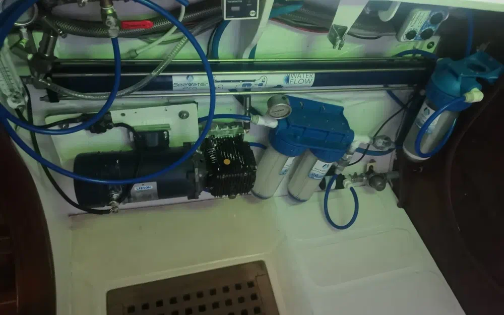 slider 29 Catana 40s